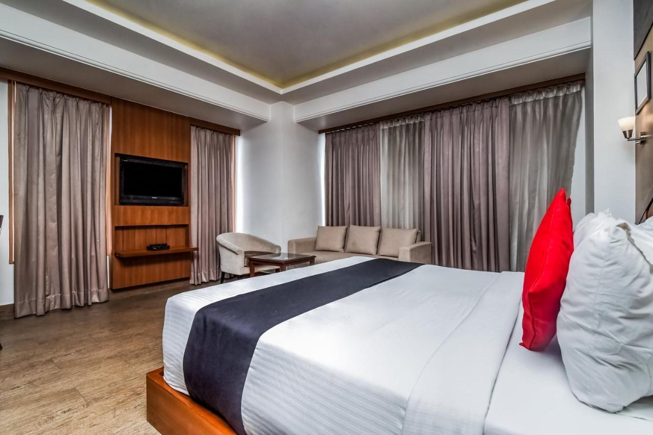 Hotel Msk Residency Нью-Дели Экстерьер фото